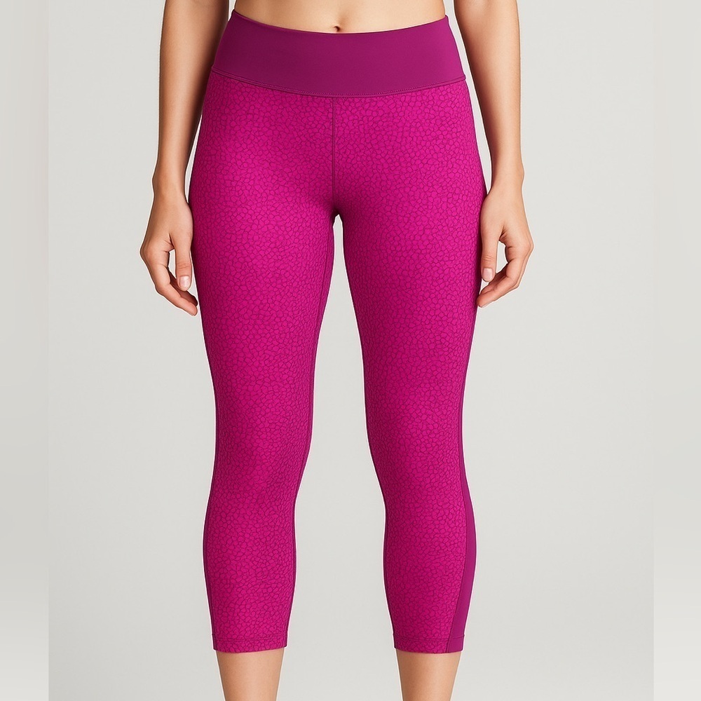 Nike Women's Cropped Leggings Purple & Magenta Print (1037)